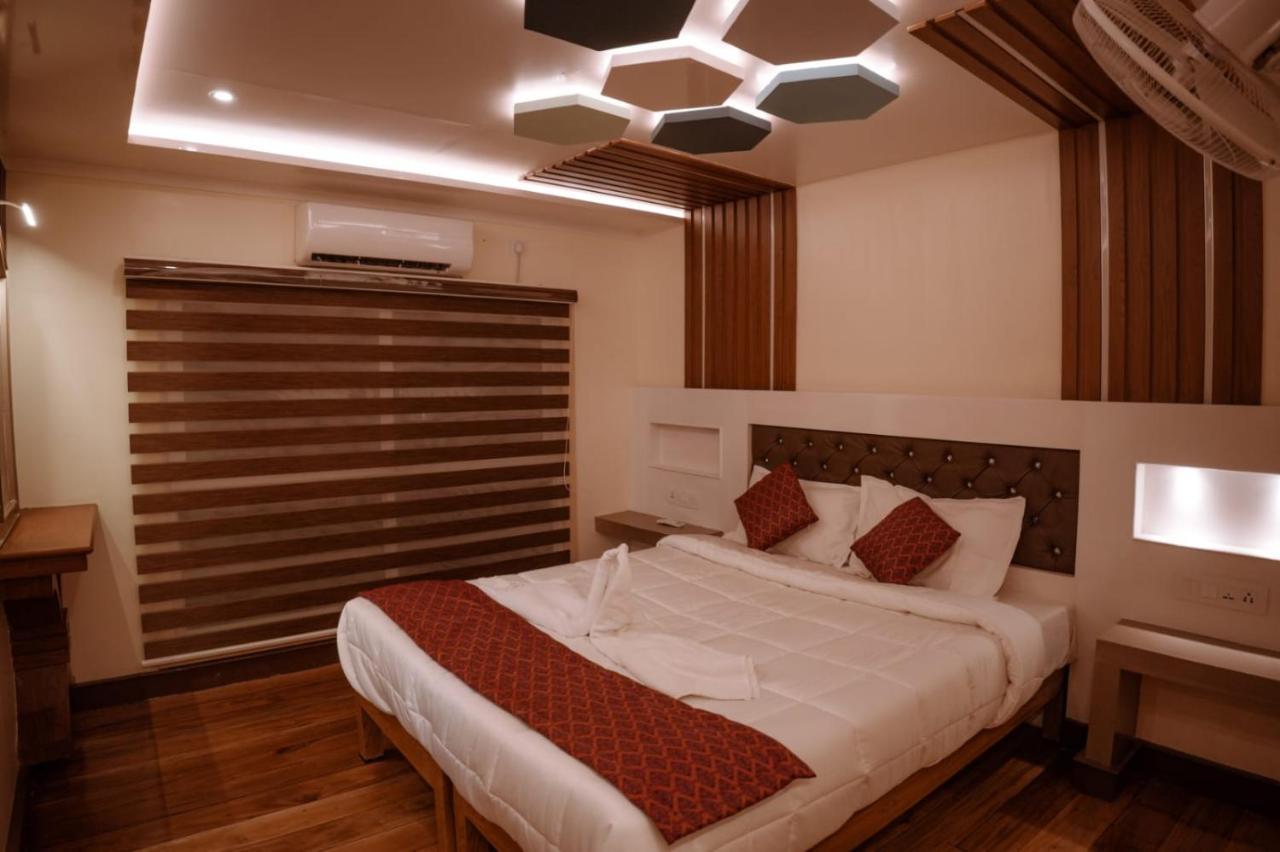 Venice Premium Houseboats Alleppey Alappuzha Eksteriør billede